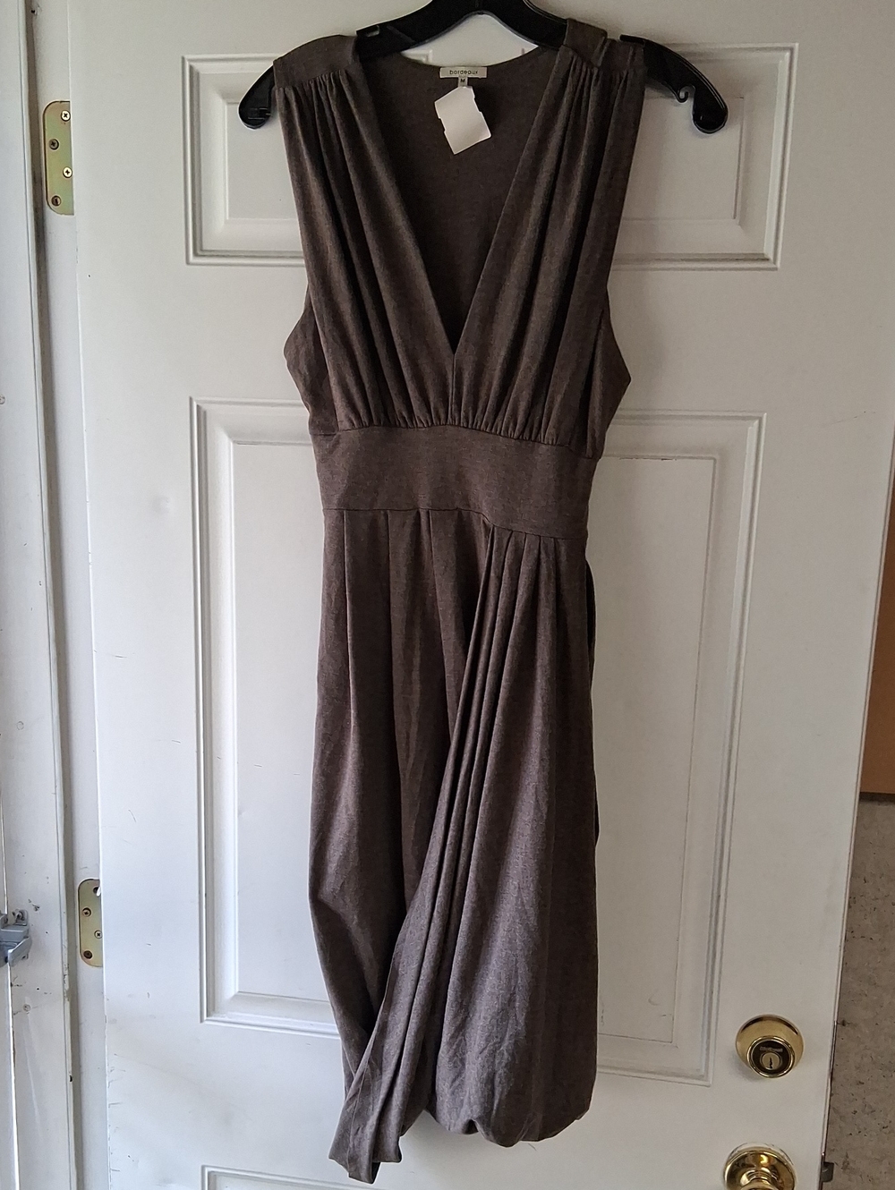 Bordeaux Sleeveless V-Neck Midi Dress in Brown